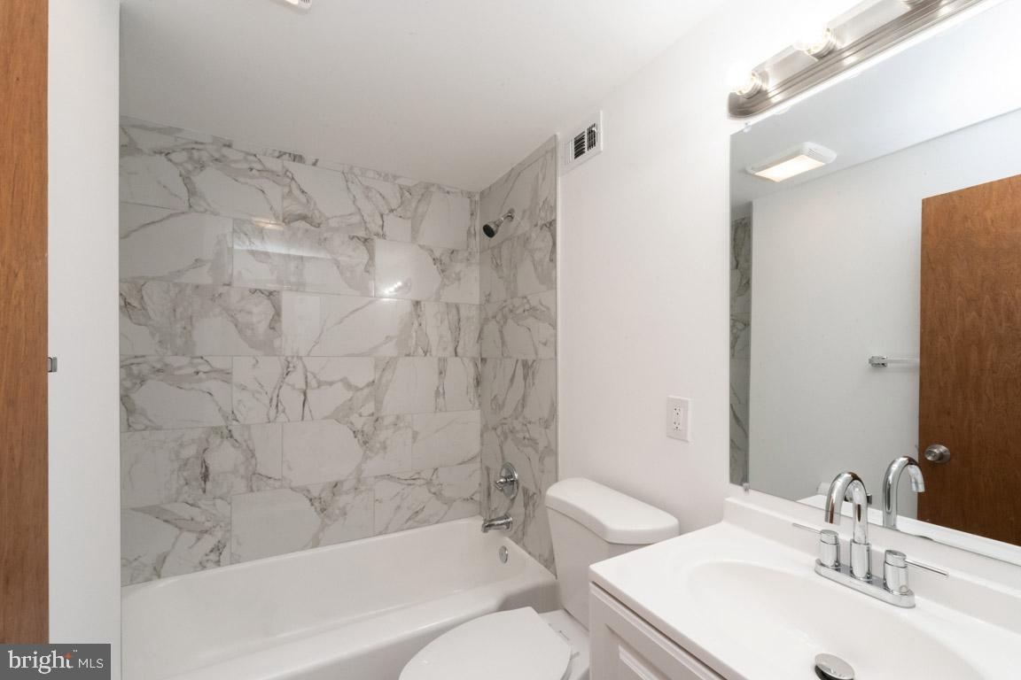 BROOKWOOD - Residential