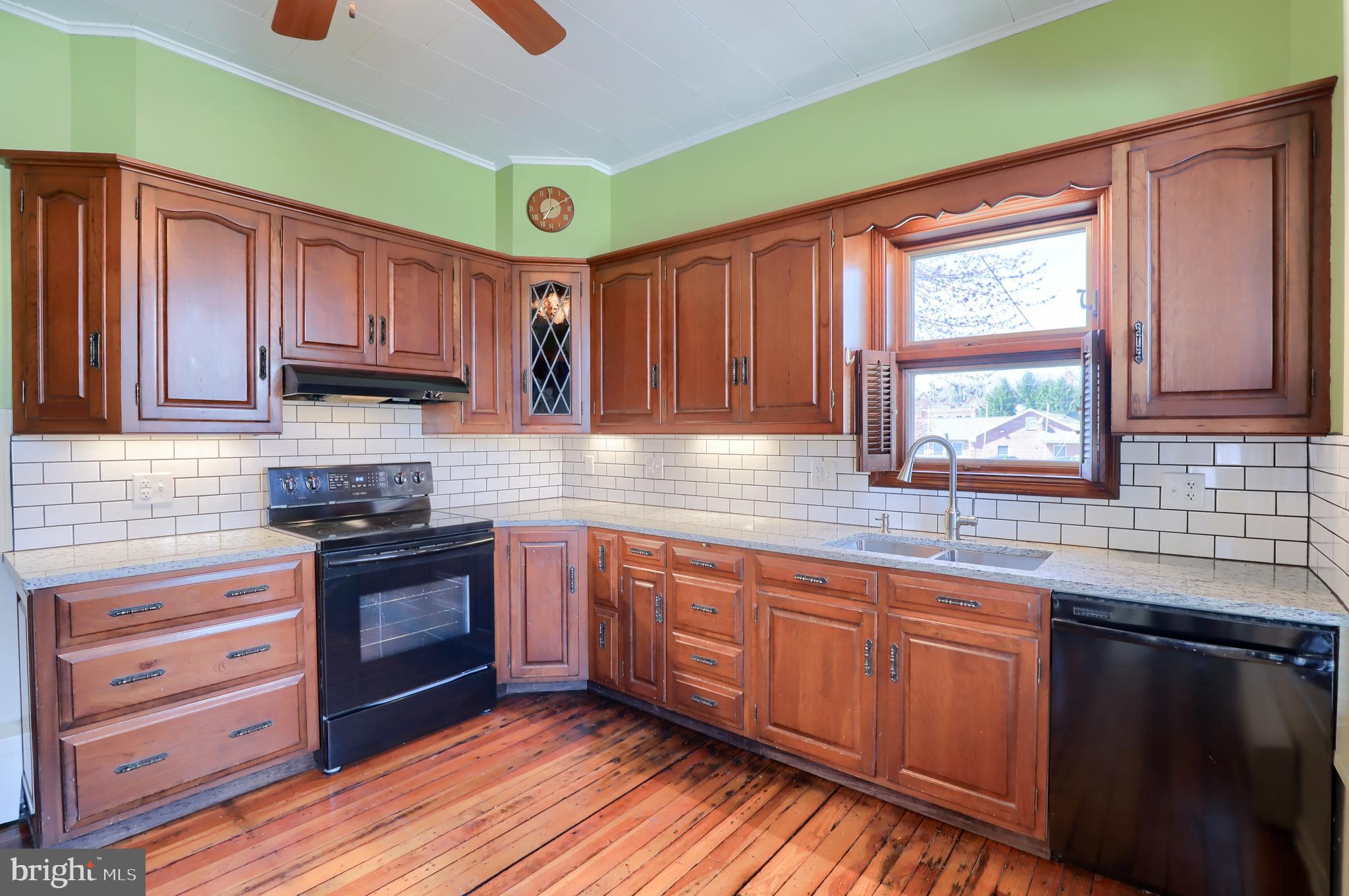 COLUMBIA BOROUGH - Residential