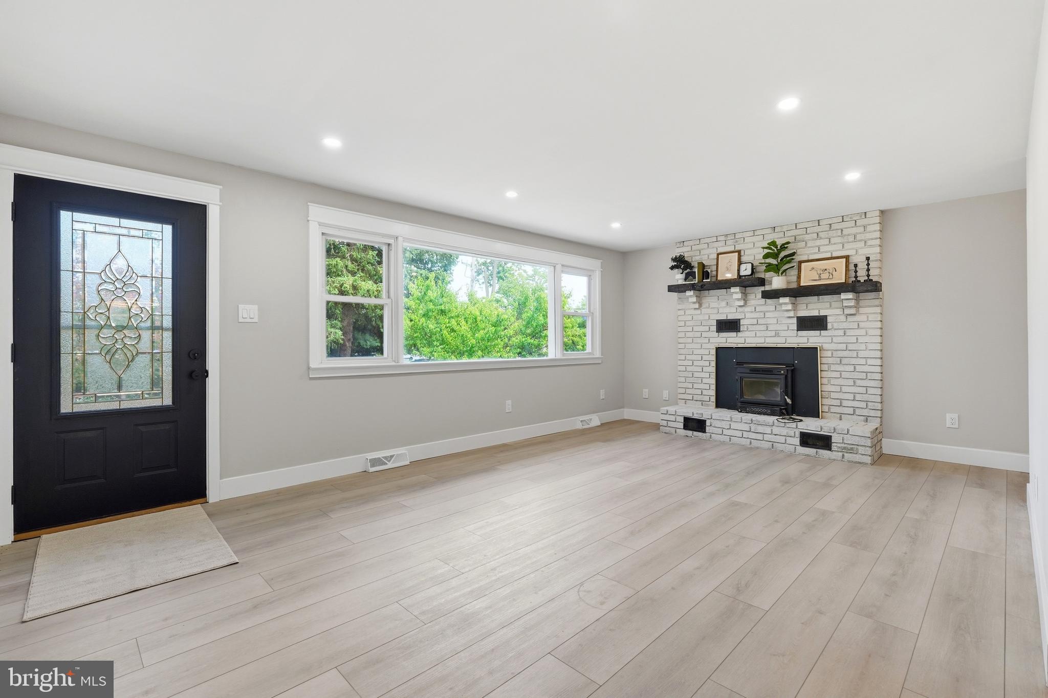 422 PRIVET ROAD