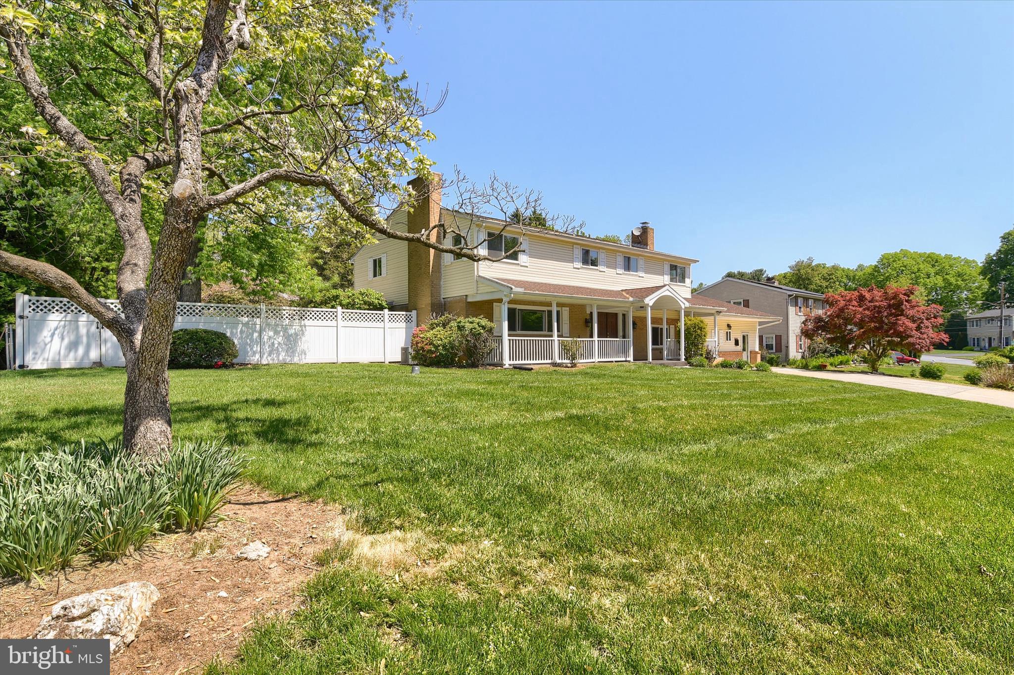 6100 DRIFTWOOD DRIVE