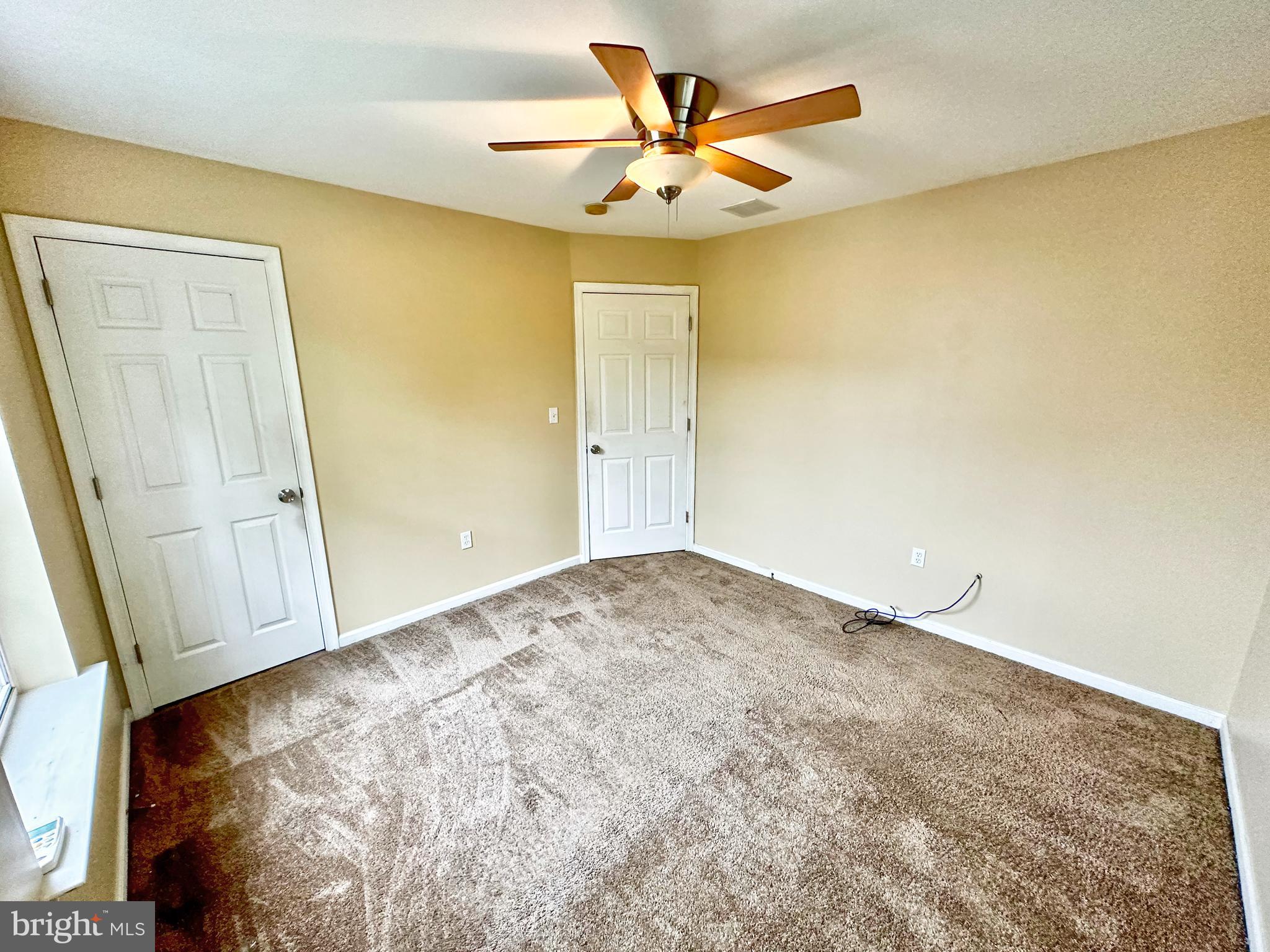 ANNANDALE - Residential