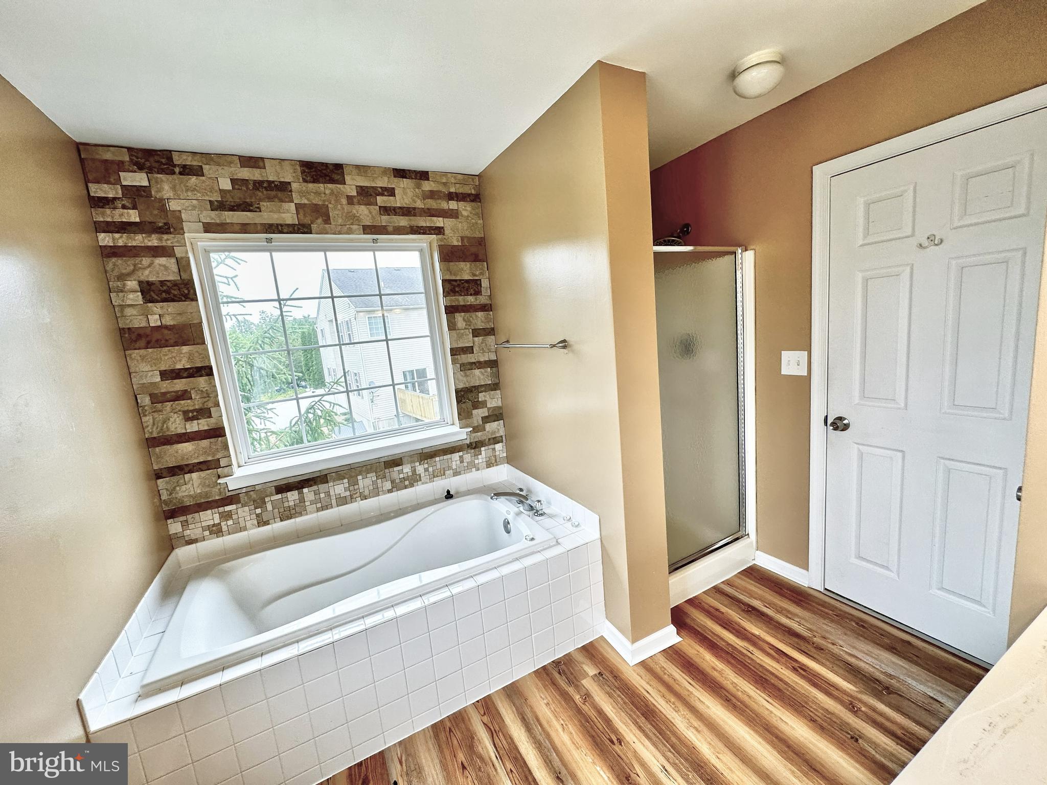 ANNANDALE - Residential