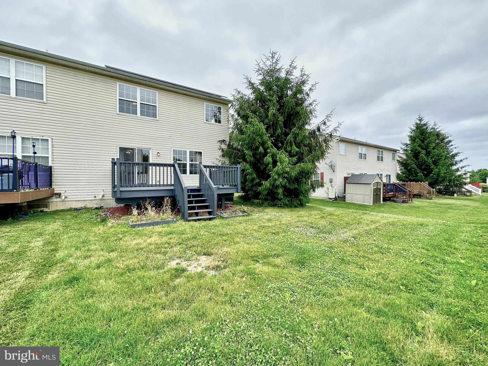 ANNANDALE - Residential