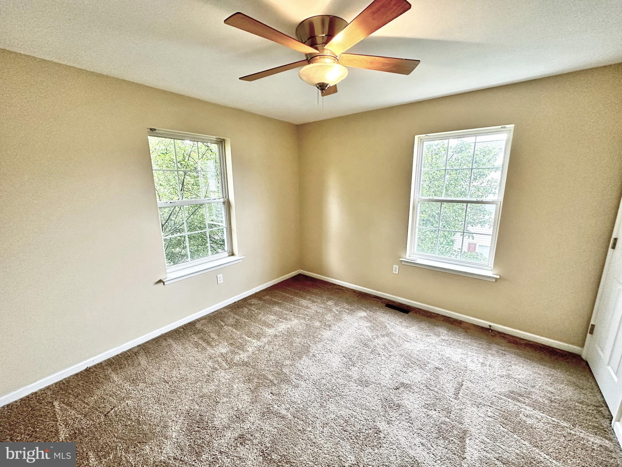 ANNANDALE - Residential