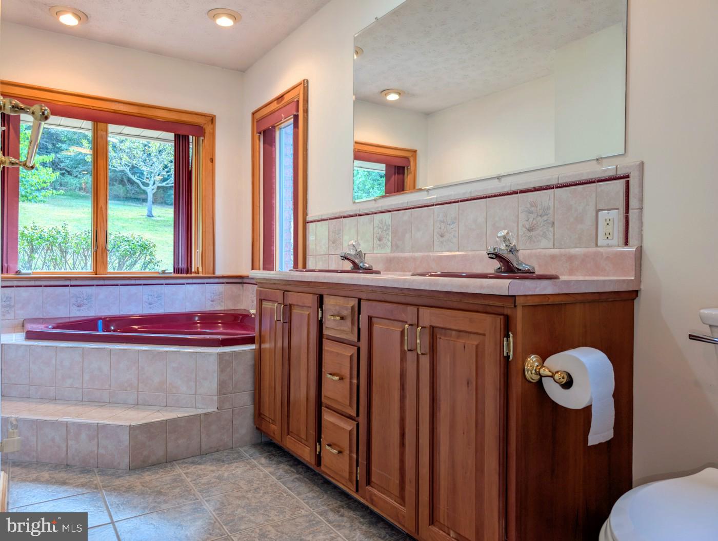 LONDONDERRY TOWNSHIP - Residential