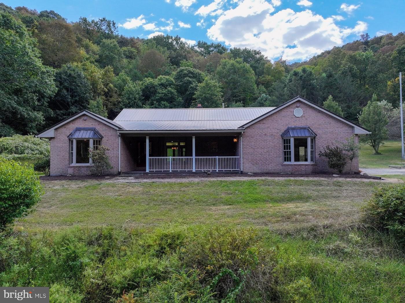 LONDONDERRY TOWNSHIP - Residential