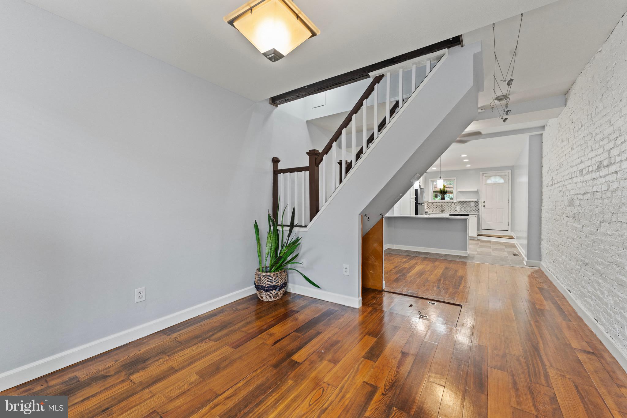 PATTERSON PARK - Residential