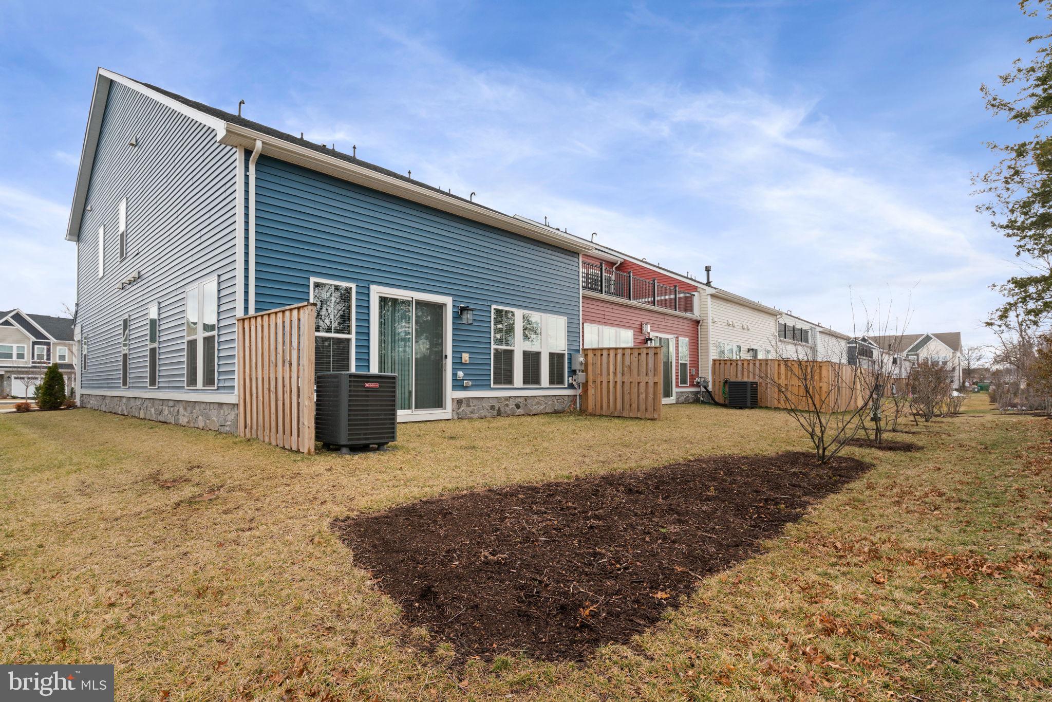 ROBINSON MANOR - Residential