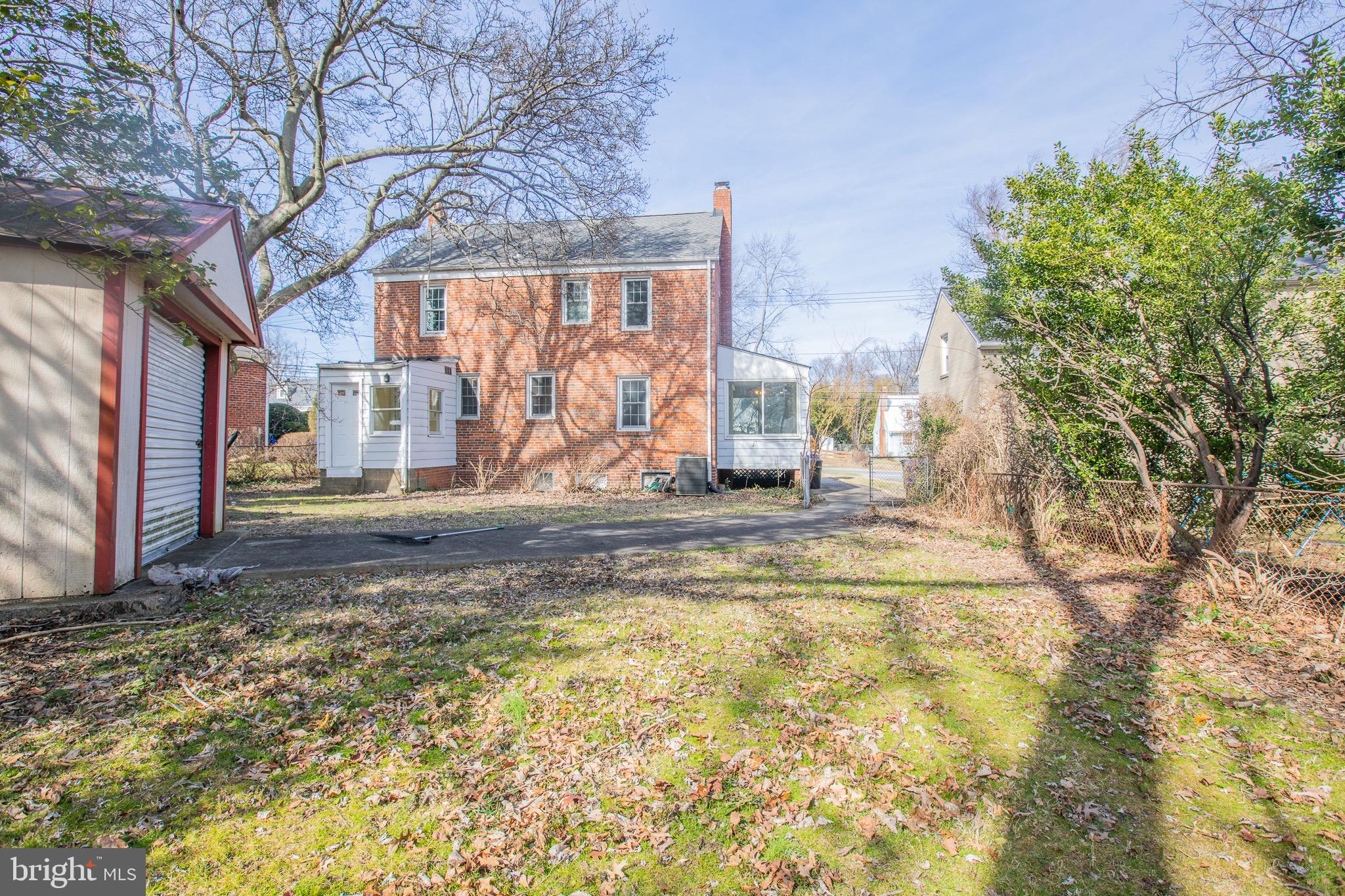 SILVER SPRING - Residential Lease