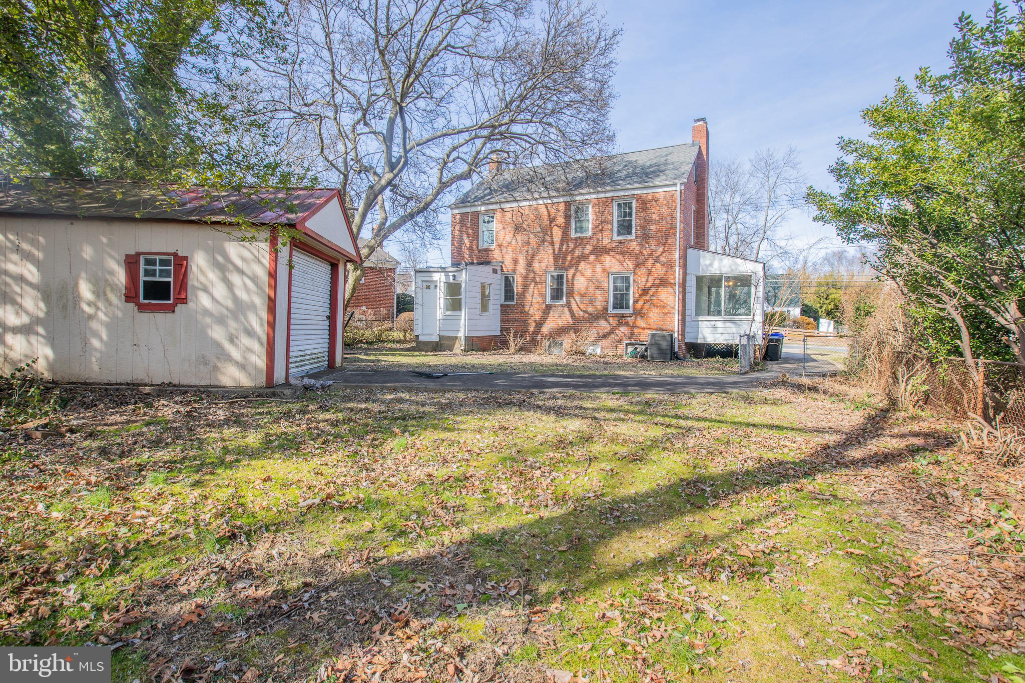 SILVER SPRING - Residential Lease