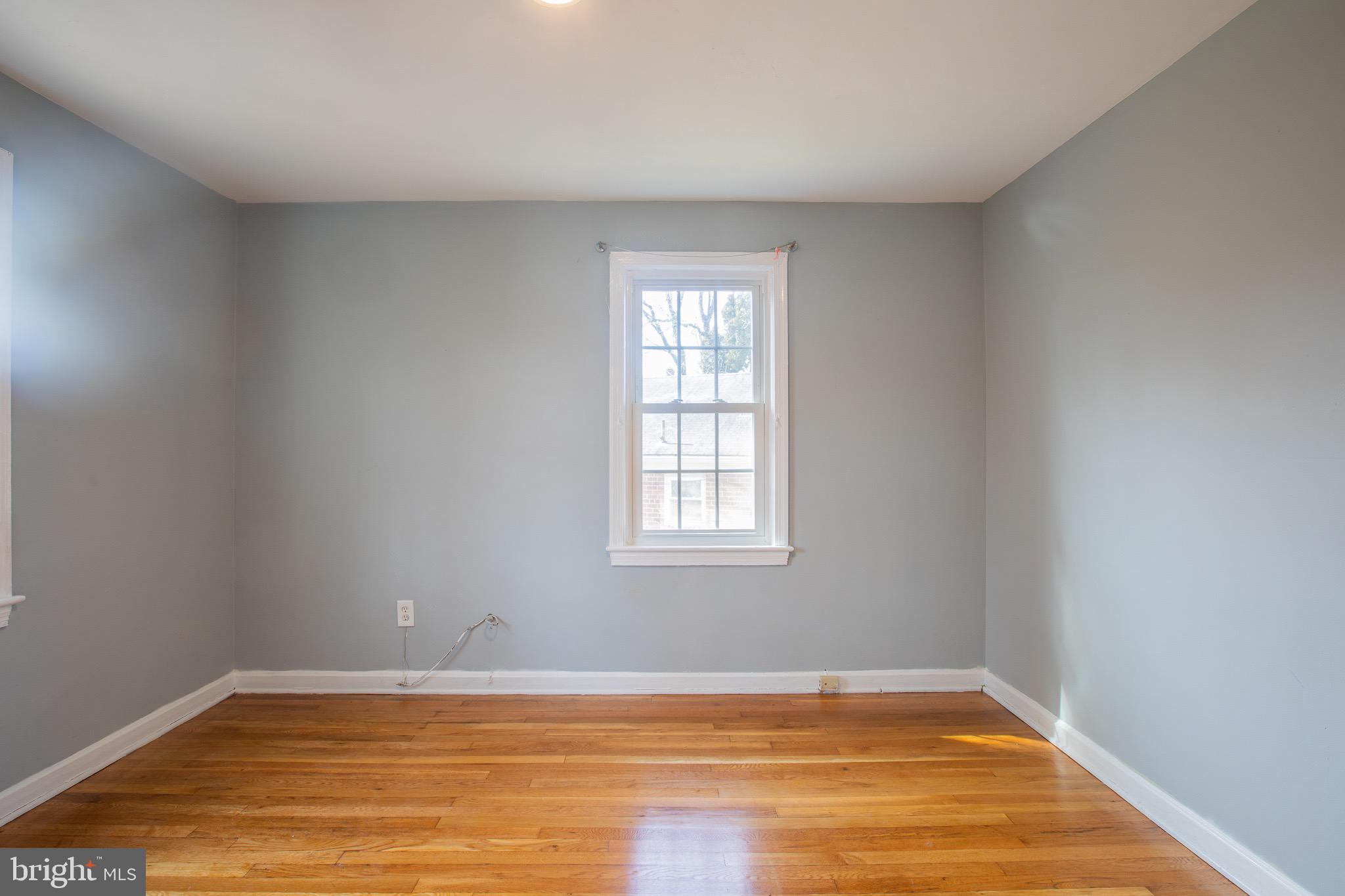 SILVER SPRING - Residential Lease