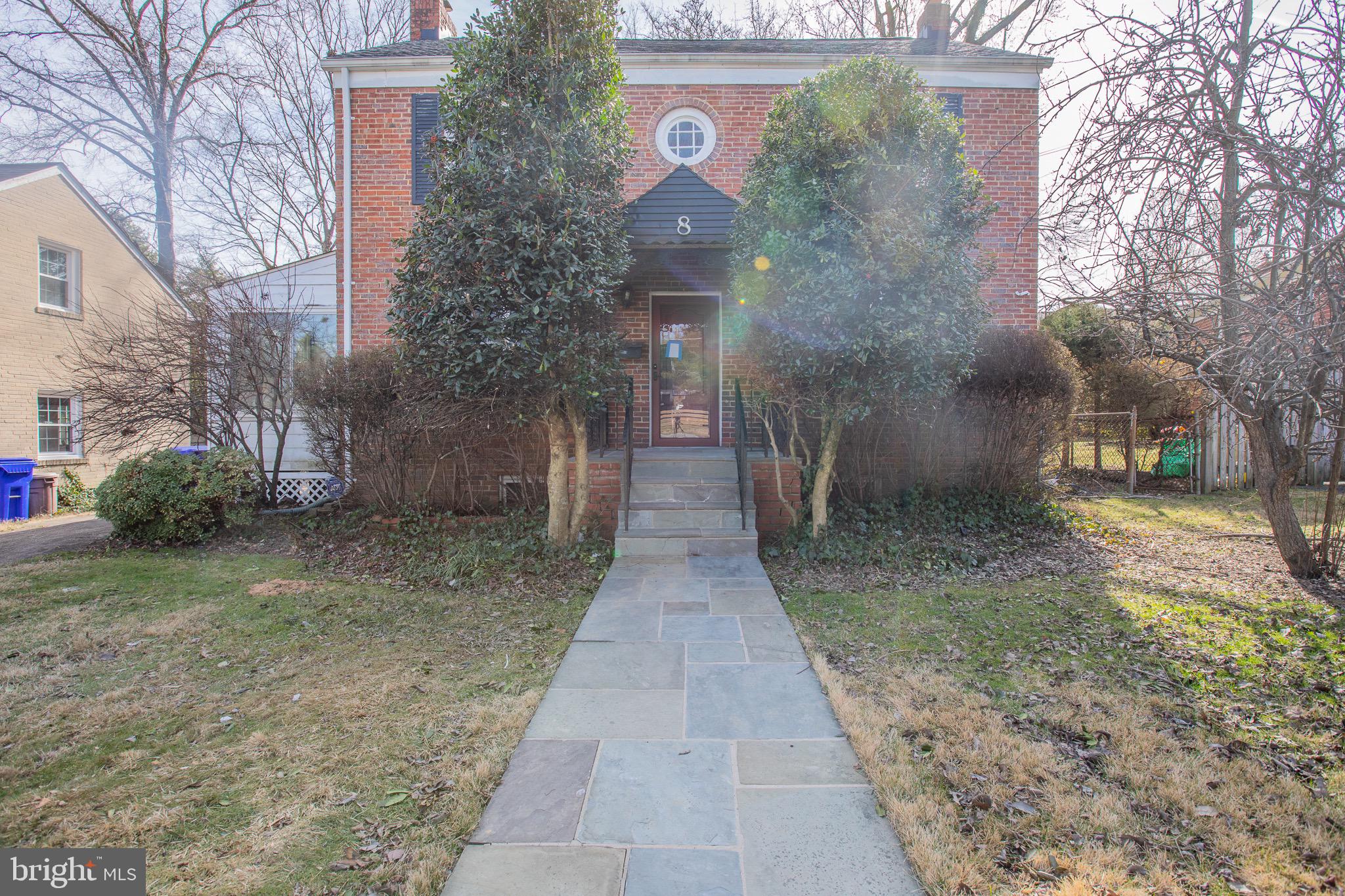 SILVER SPRING - Residential Lease