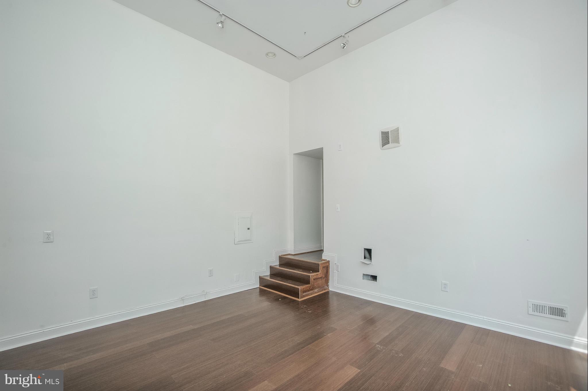 FELLS POINT HISTORIC DISTRICT - Residential