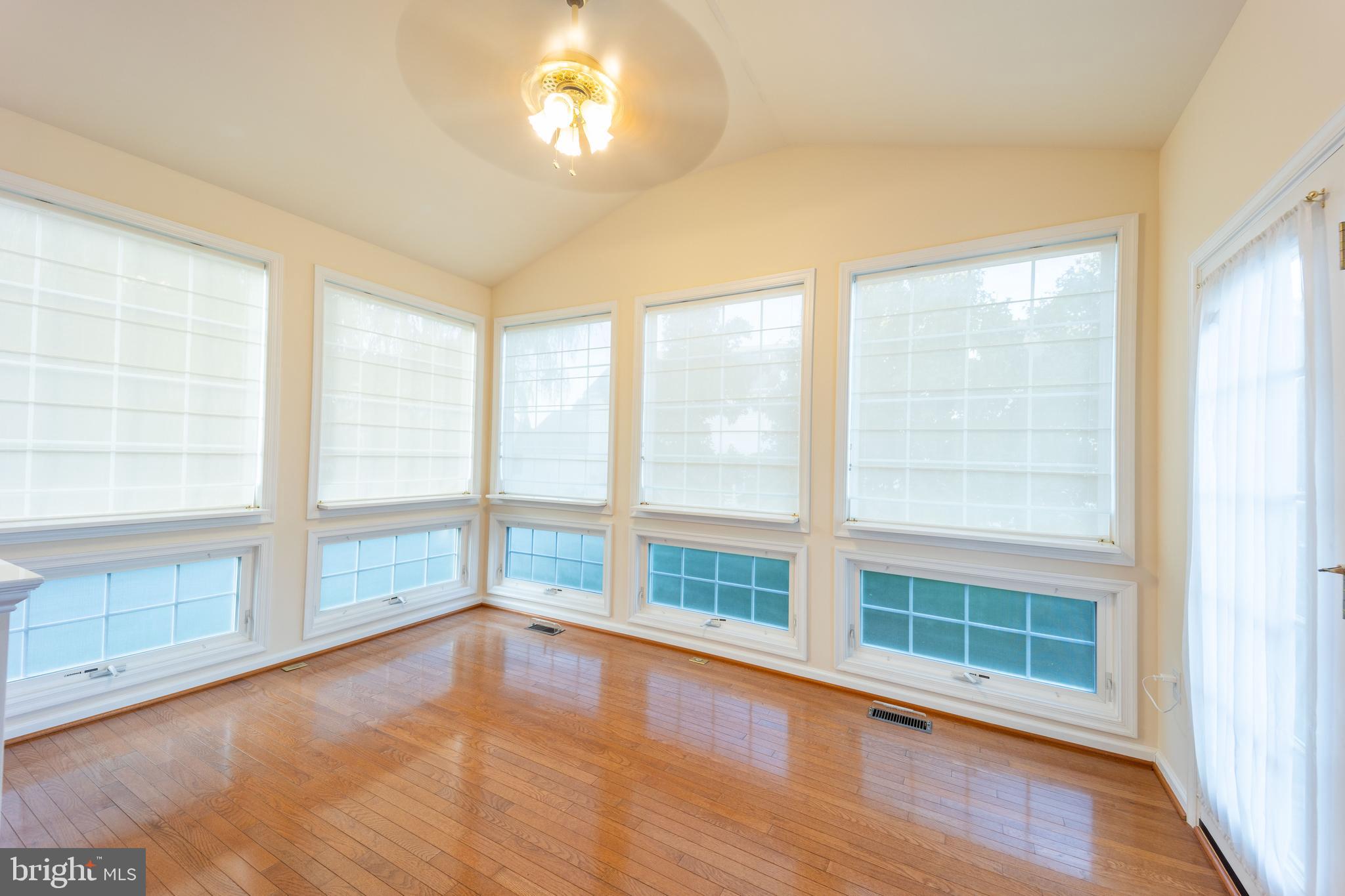 THE GALLERY - Residential