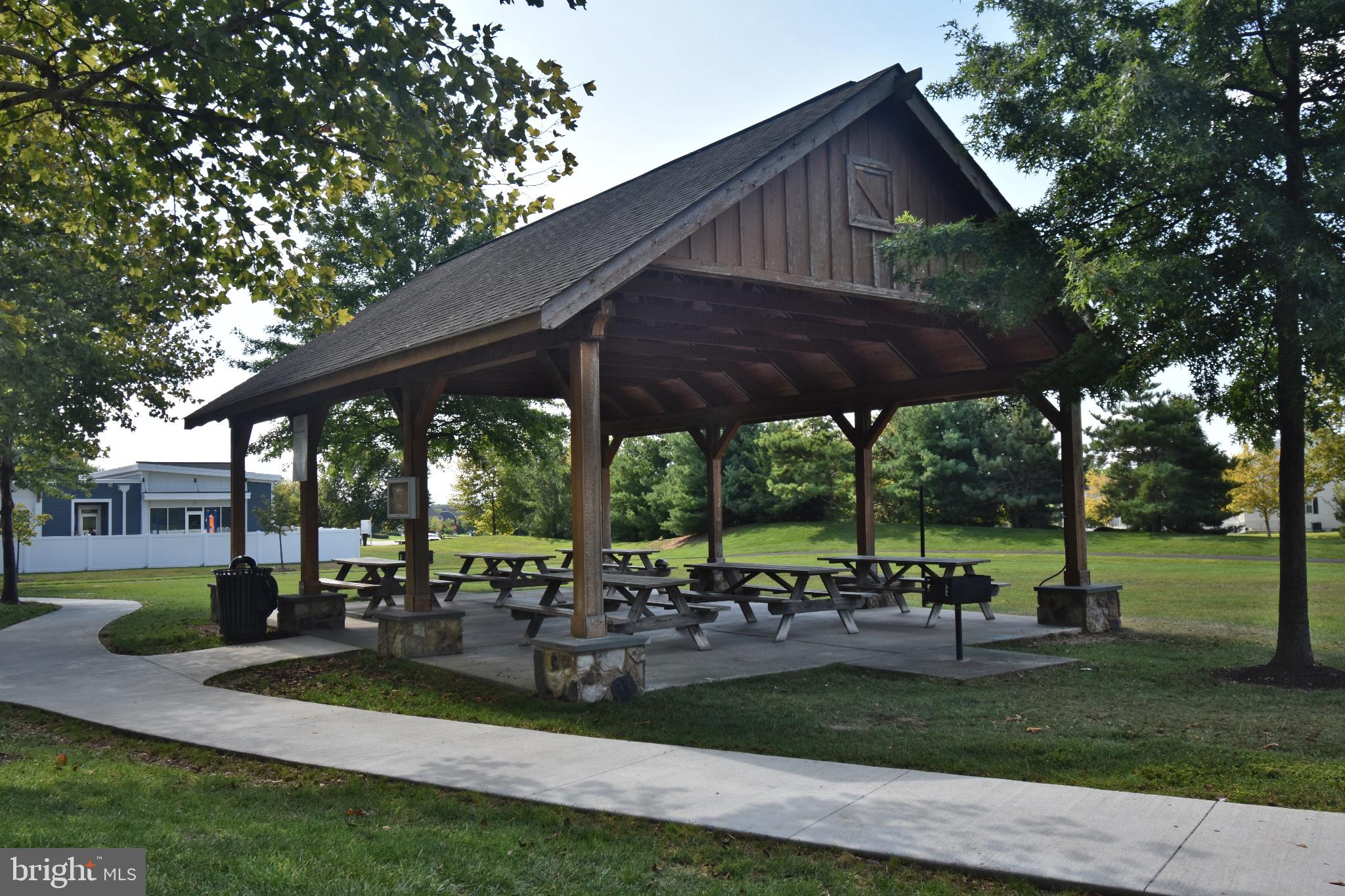 SNOWDEN BRIDGE - Residential