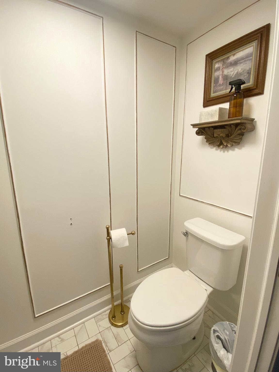 EMERALD POINTE - Residential