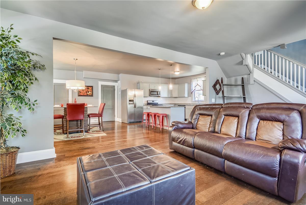 PARKVILLE - Residential