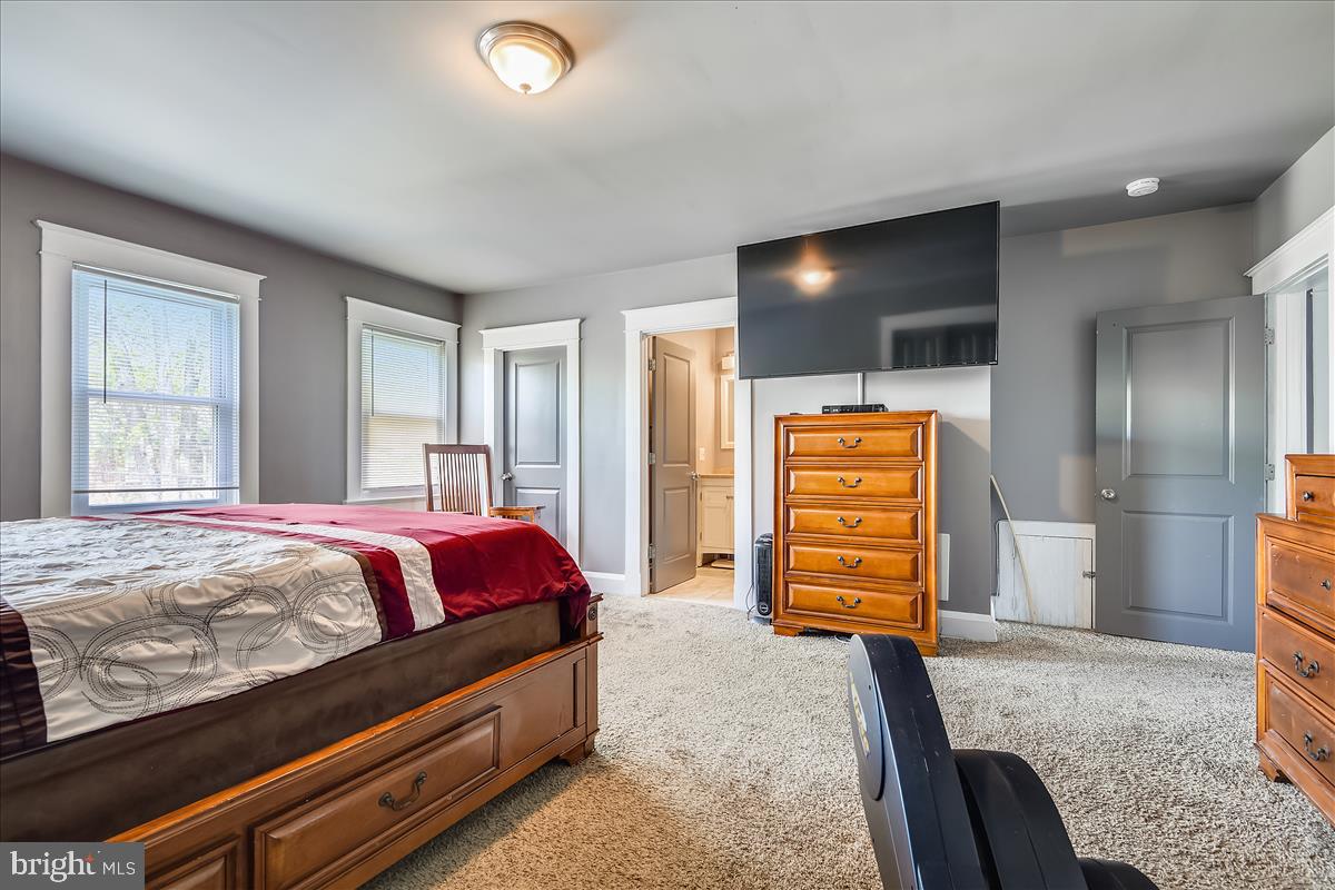 PARKVILLE - Residential