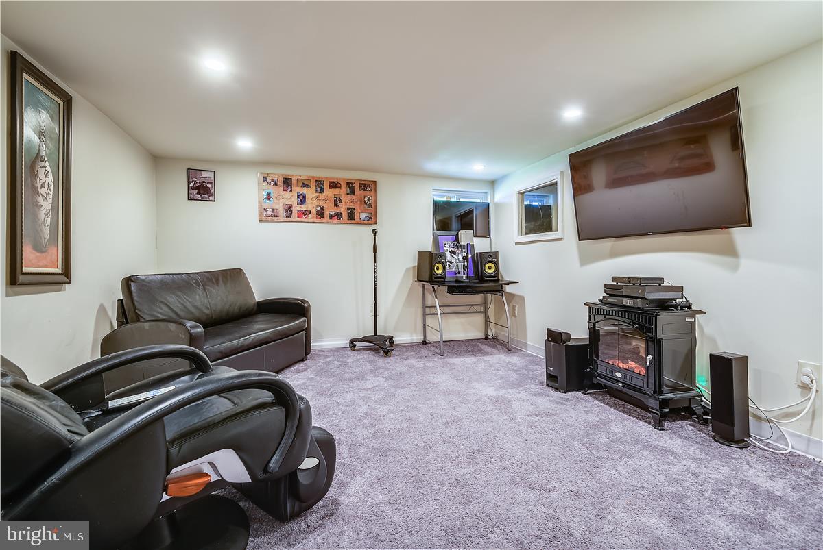 PARKVILLE - Residential