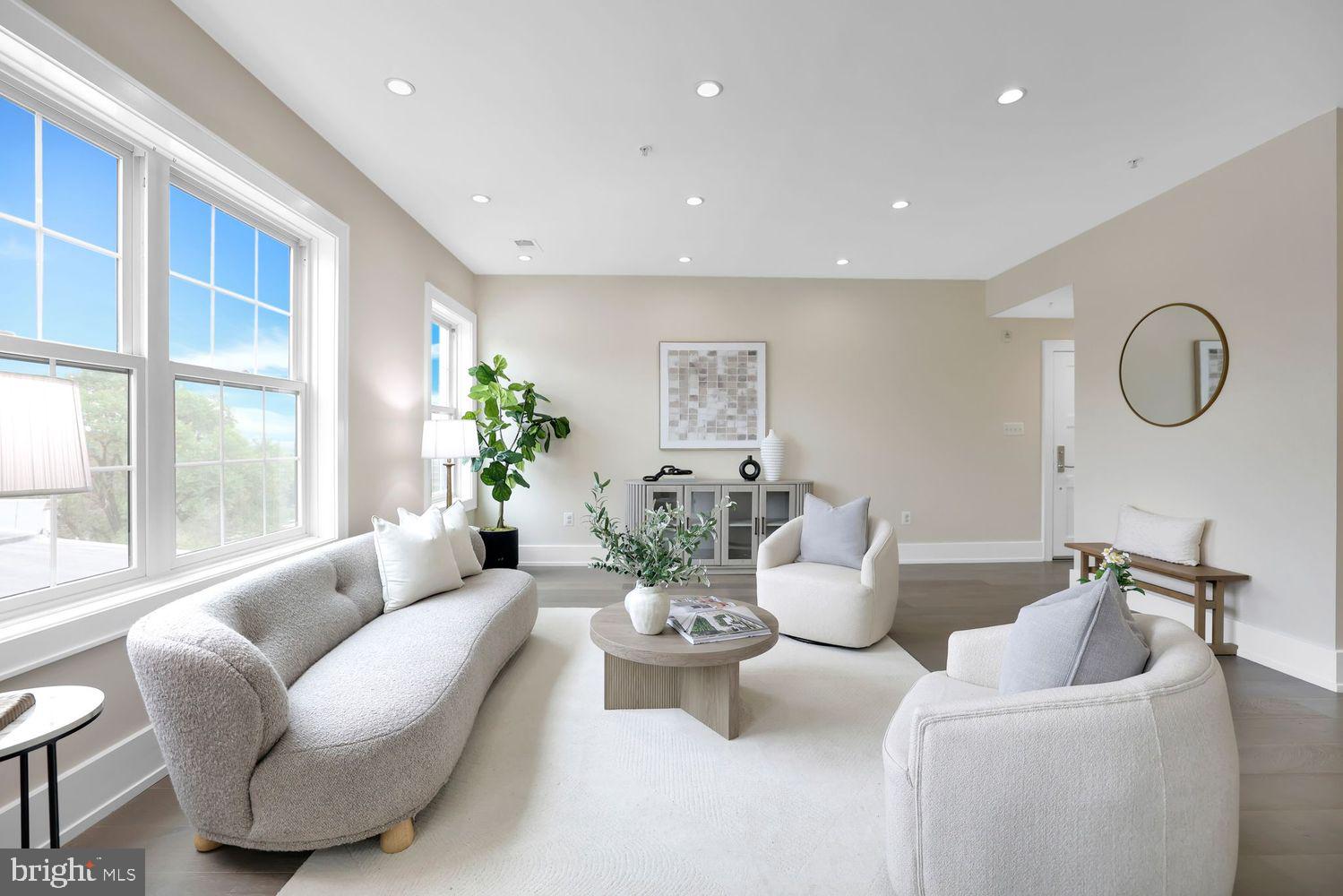 16 17TH STREET NE 312