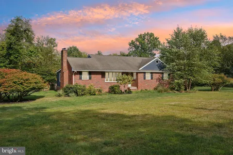 198 Hopewell Princeton Road, Hopewell, NJ MLS: NJME2064956