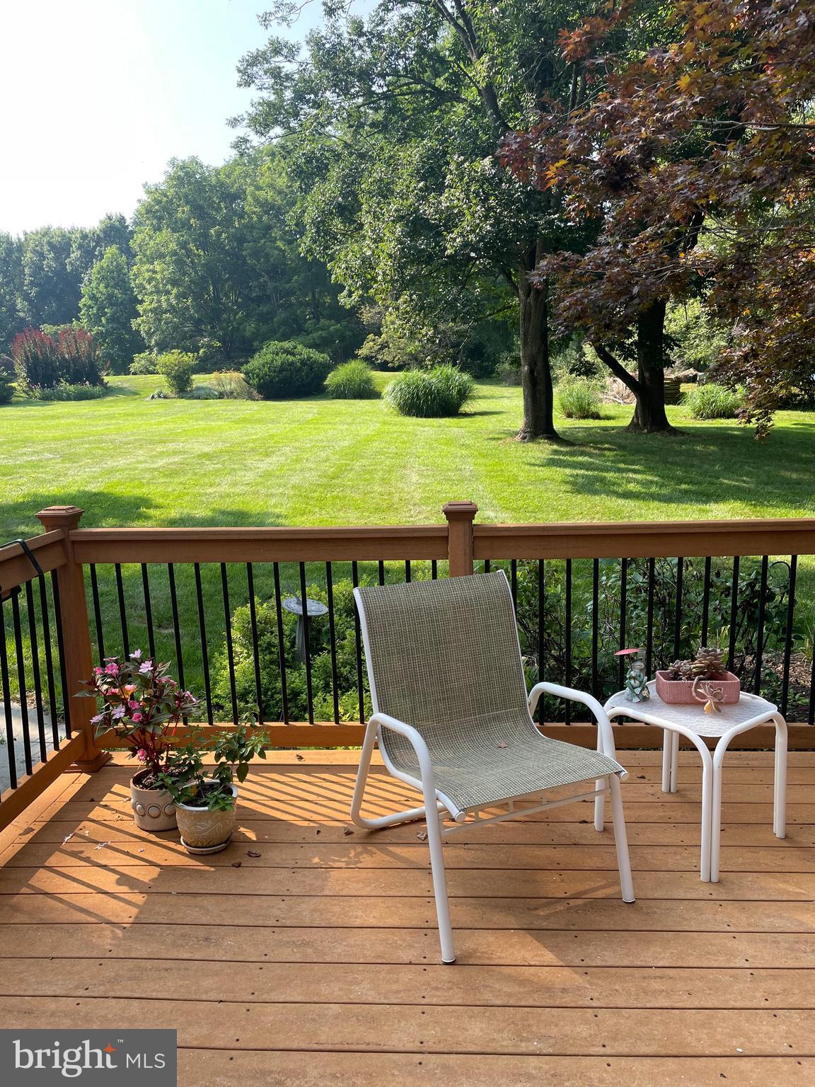 COLONIAL FARMS - Residential