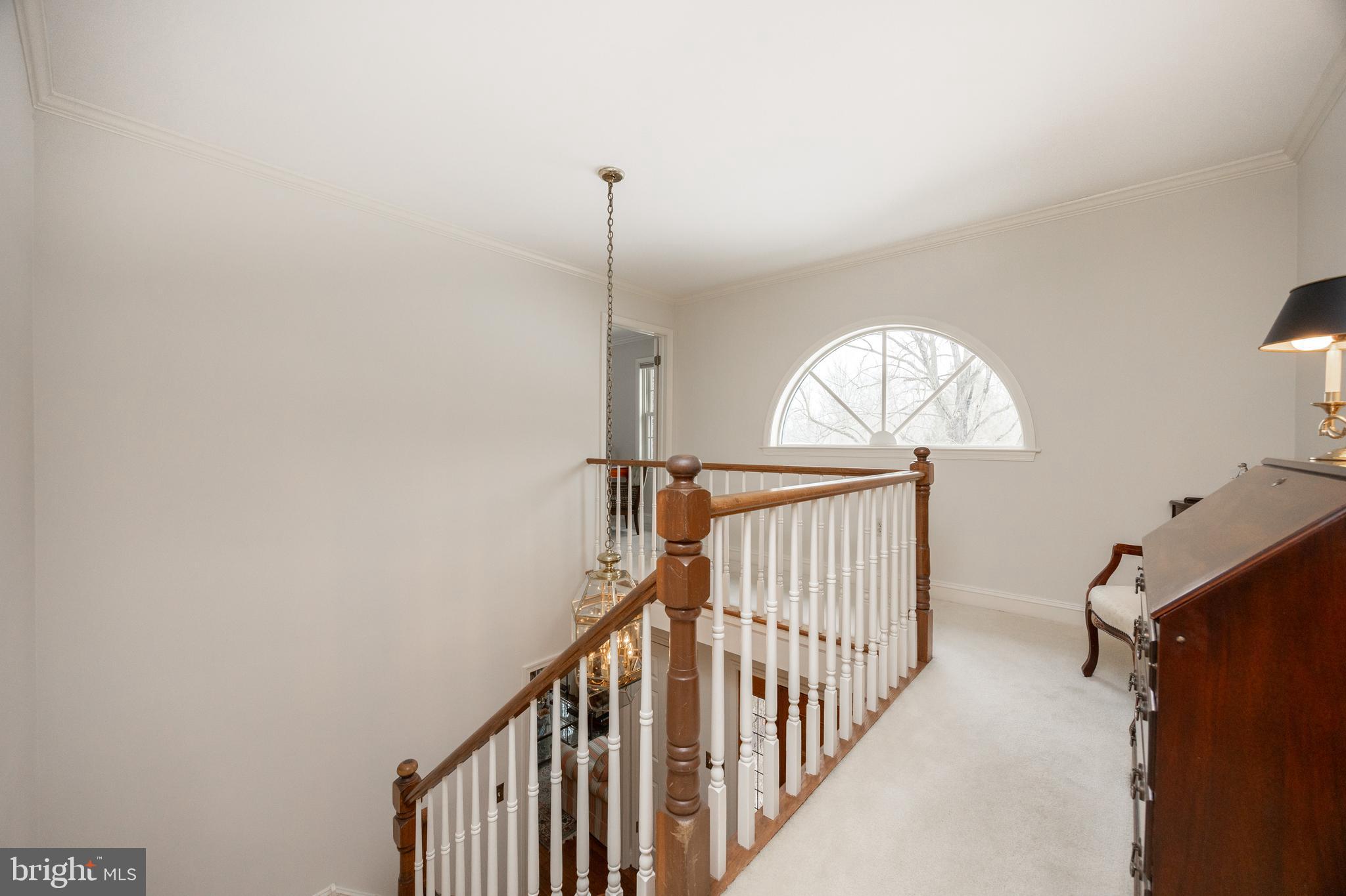 COLONIAL FARMS - Residential