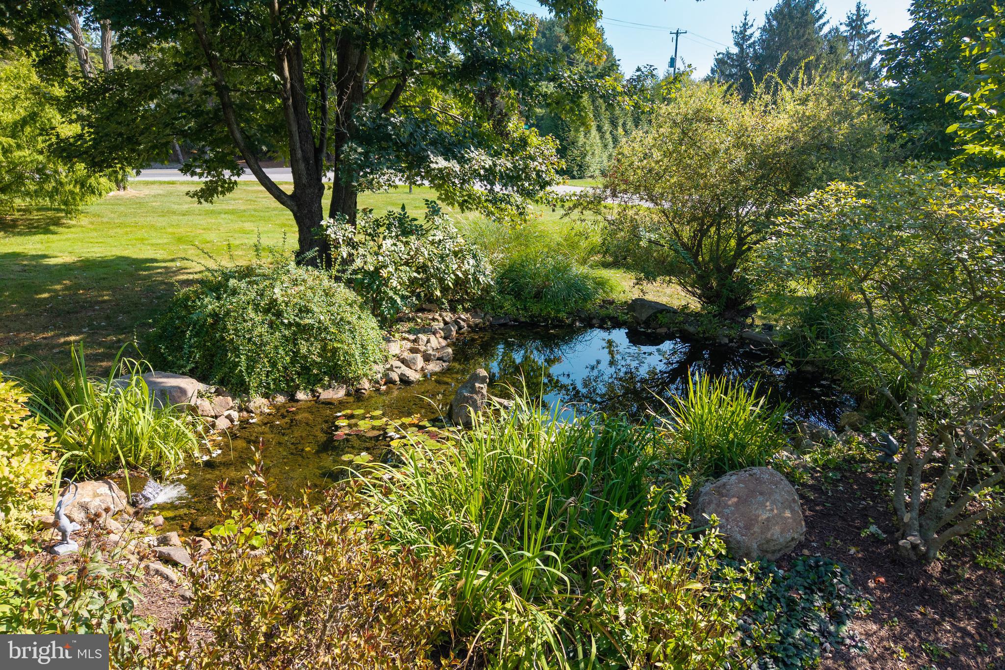 COLONIAL FARMS - Residential