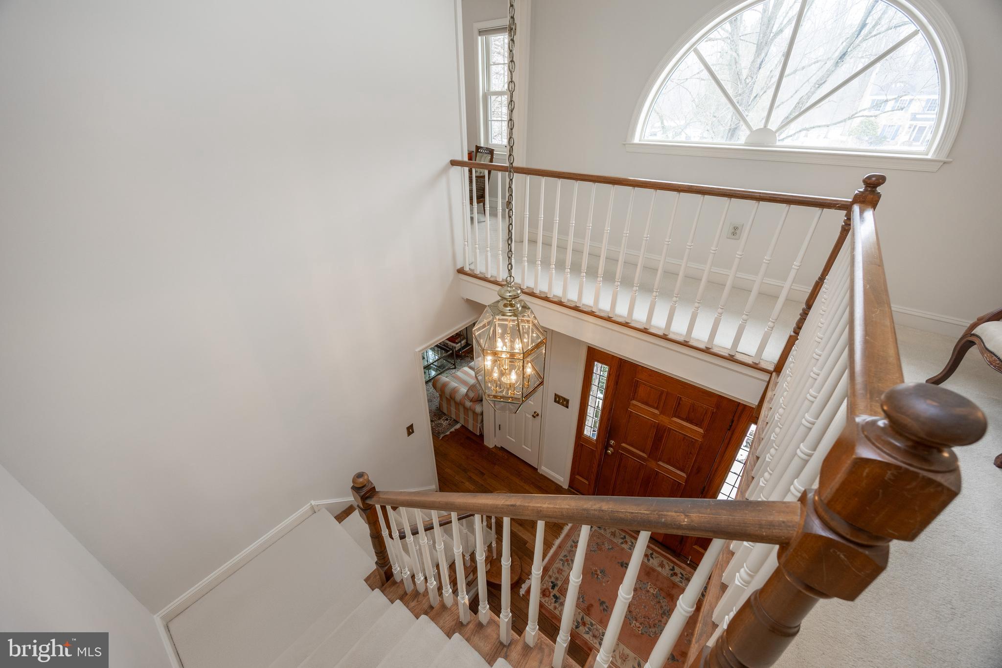 COLONIAL FARMS - Residential