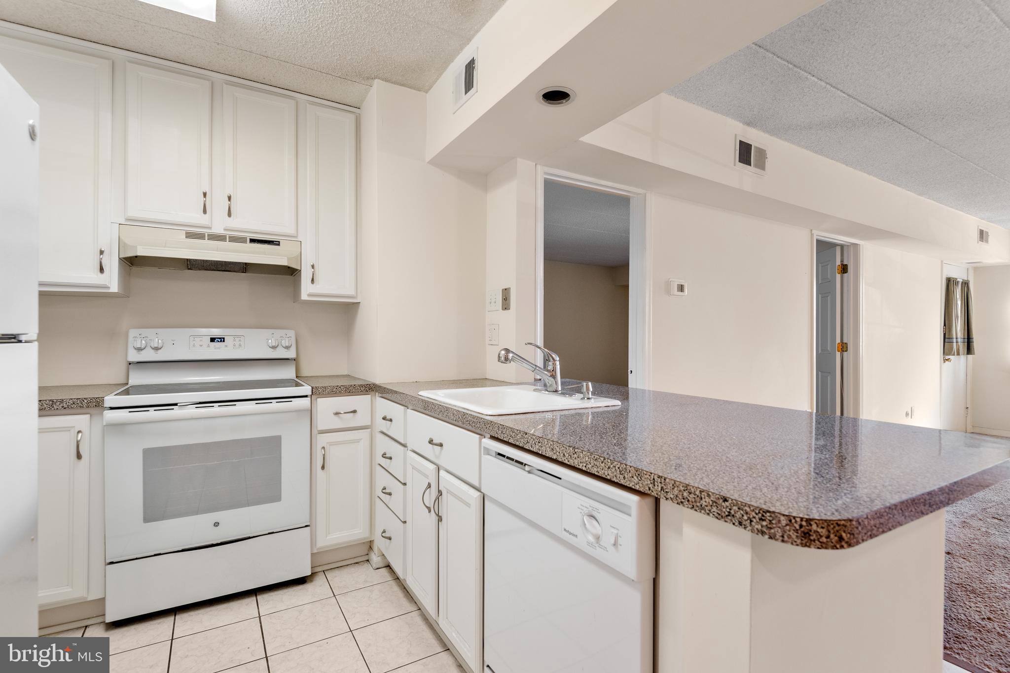 WESTOVER HARBOR - Residential