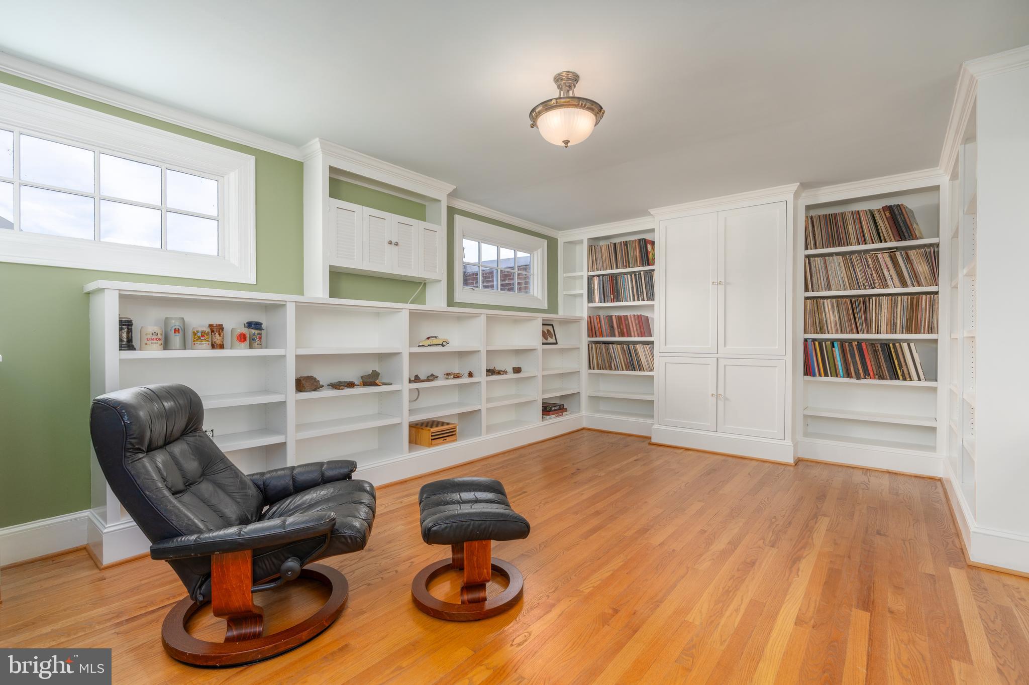 MOUNT PLEASANT - Residential