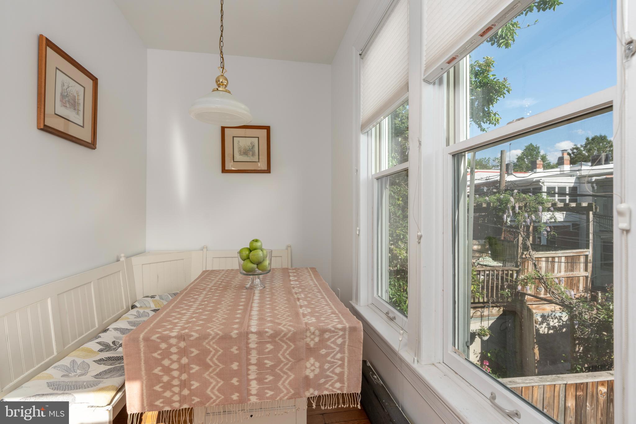 MOUNT PLEASANT - Residential