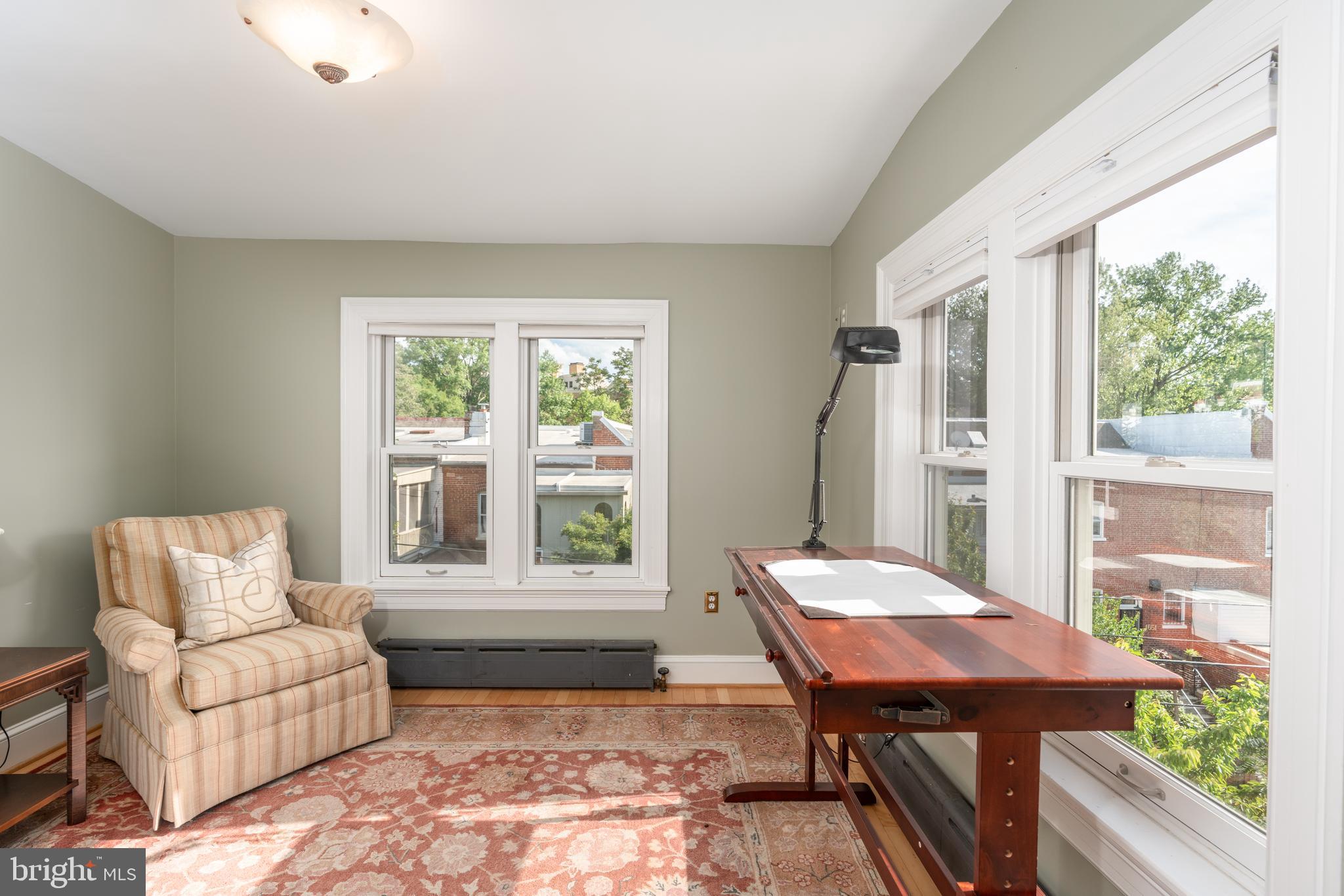 MOUNT PLEASANT - Residential