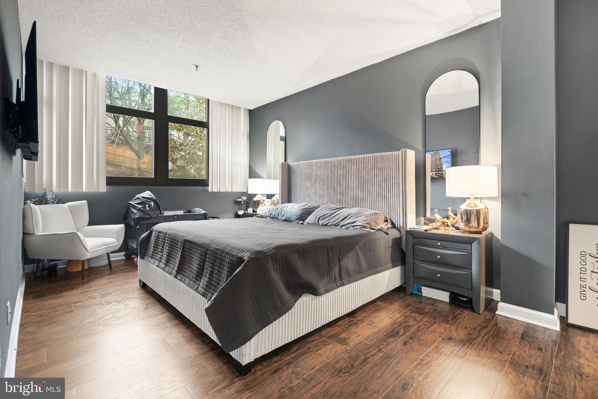 HIGHPOINTE - Residential