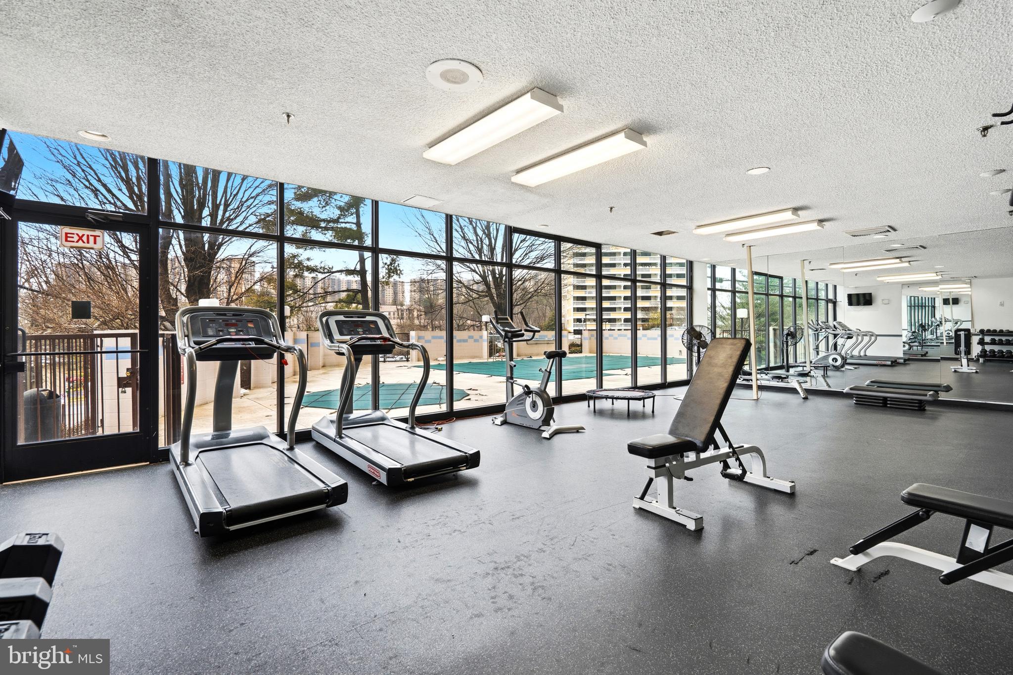 HIGHPOINTE - Residential