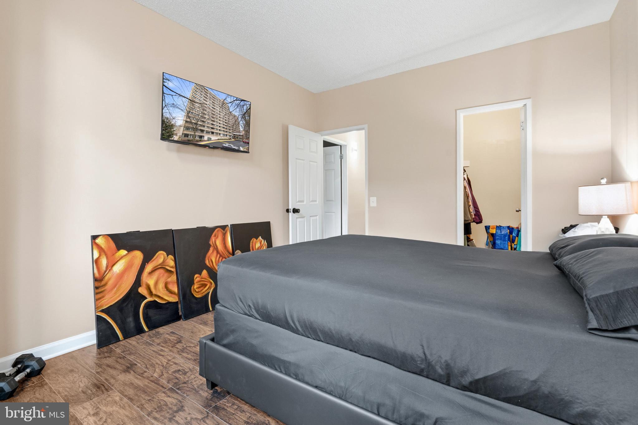 HIGHPOINTE - Residential