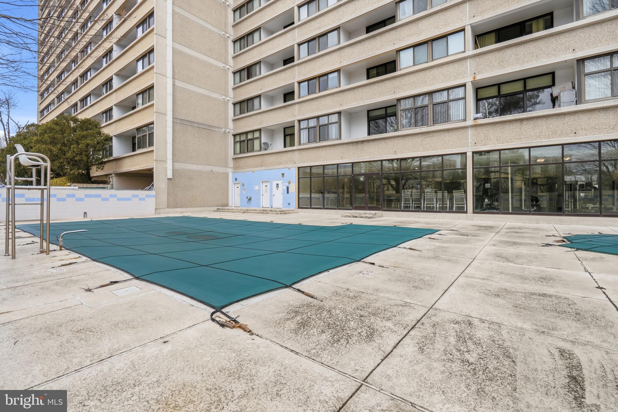 HIGHPOINTE - Residential