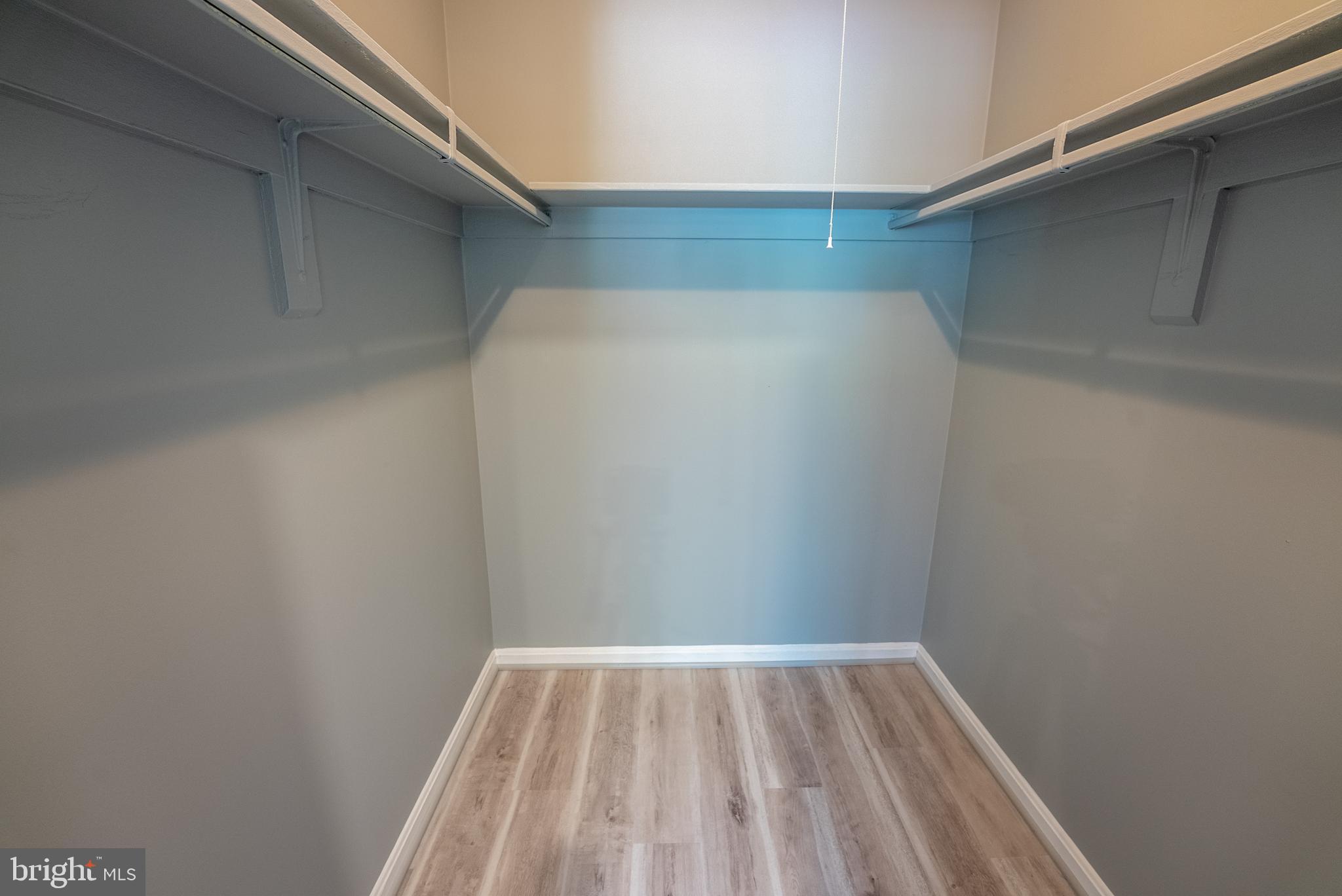 RIVER TERRACE - Residential Lease