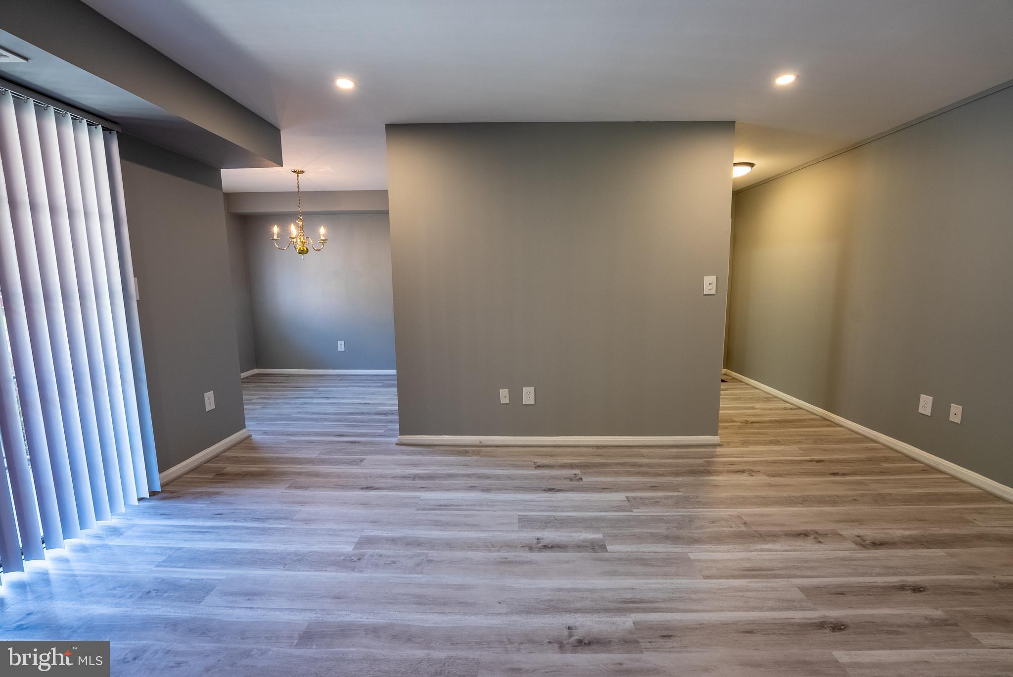 RIVER TERRACE - Residential Lease