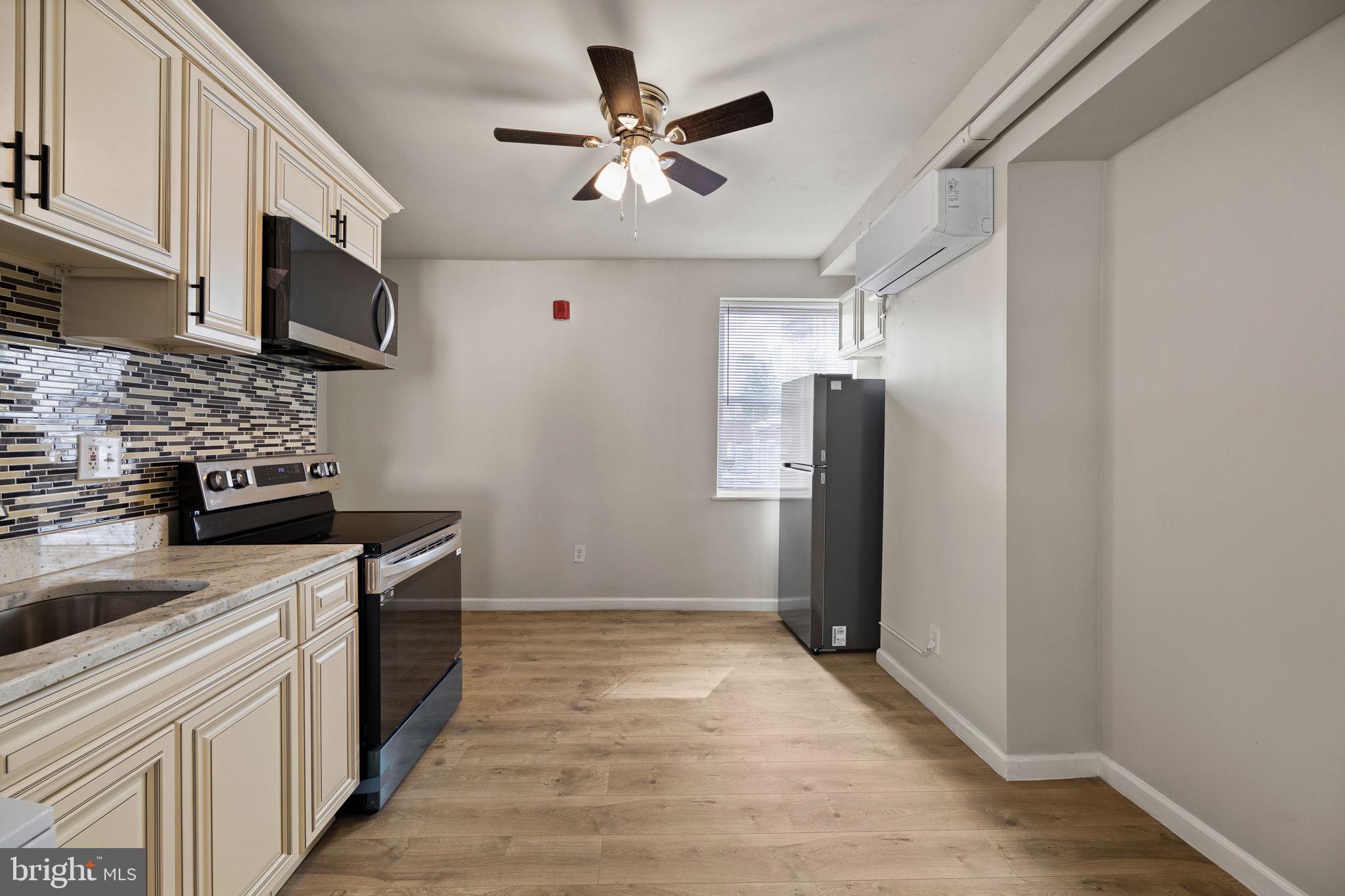 Available for immediate move-in in Rittenhouse Square! Newly and completely renovated studio unit with high ceilings, wood flooring, stainless steel appliances, bathroom with tub shower, in-unit front loading washer and dryer, incredible natural light, and mini splits in every room for energy efficiency. The unit is exceptionally located just two blocks from Rittenhouse Square Park, and within mere blocks of great cafés, shops, dining, and nightlife.