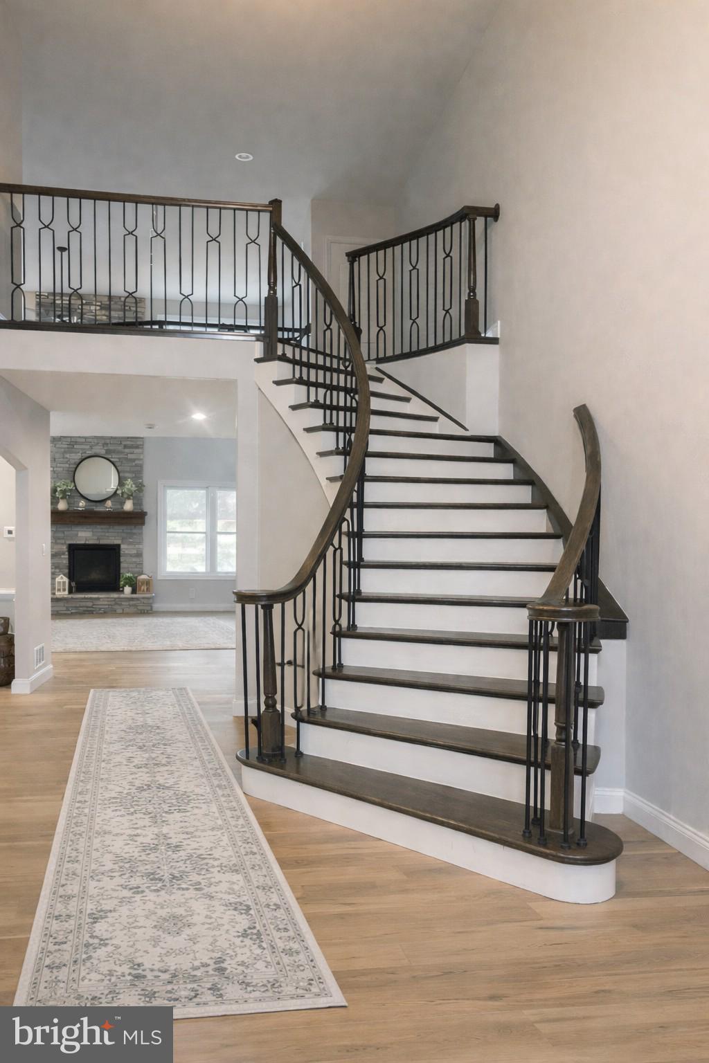 GREEN VALLEY CROSS - Residential