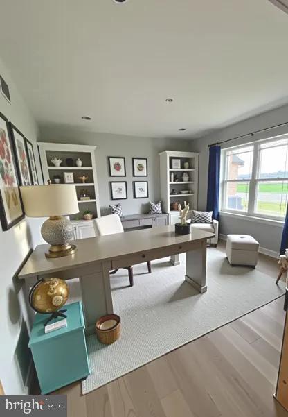 GREEN VALLEY CROSS - Residential