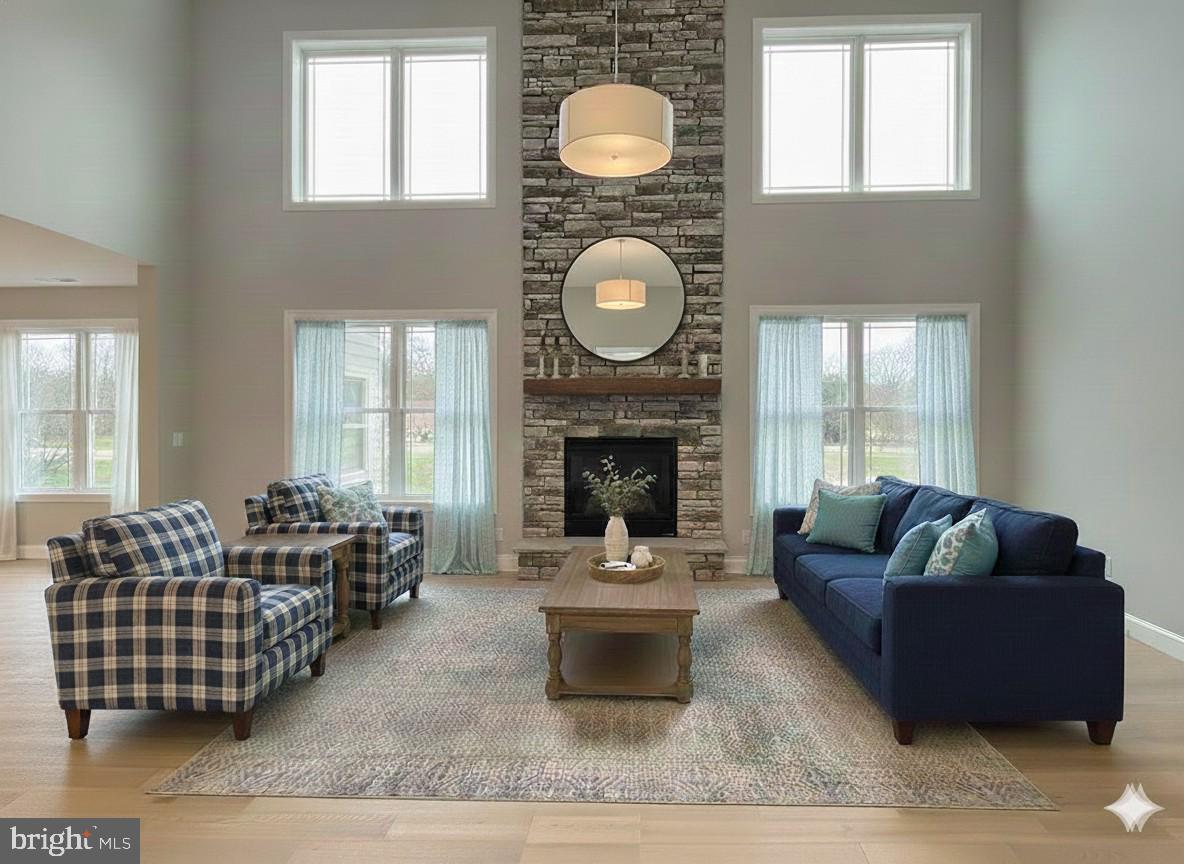 GREEN VALLEY CROSS - Residential