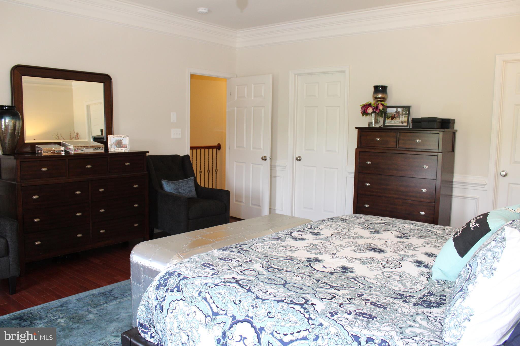 LOUDOUN VALLEY ESTATES 2 - Residential