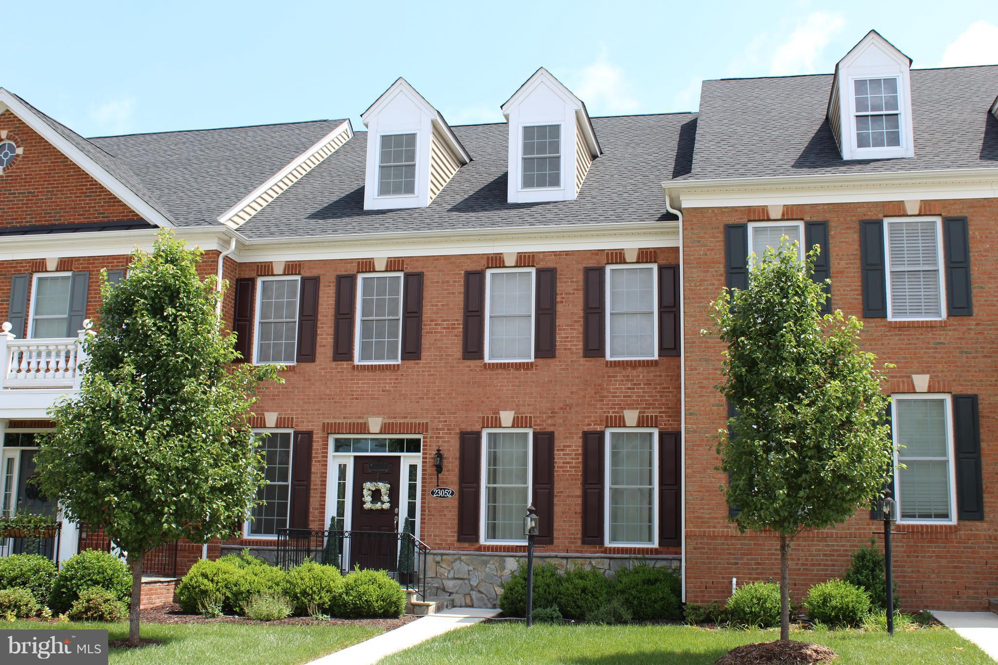 LOUDOUN VALLEY ESTATES 2 - Residential