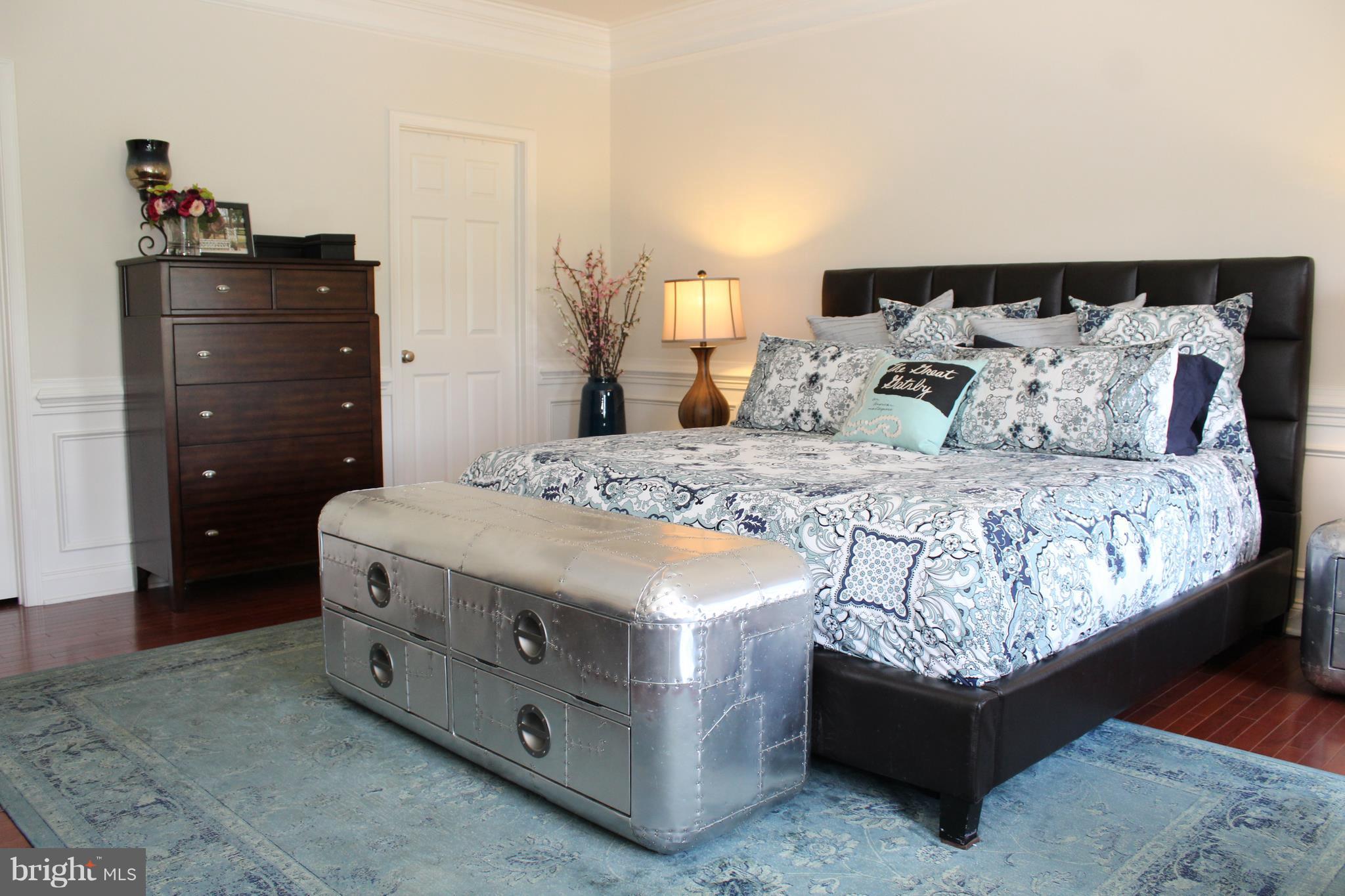 LOUDOUN VALLEY ESTATES 2 - Residential