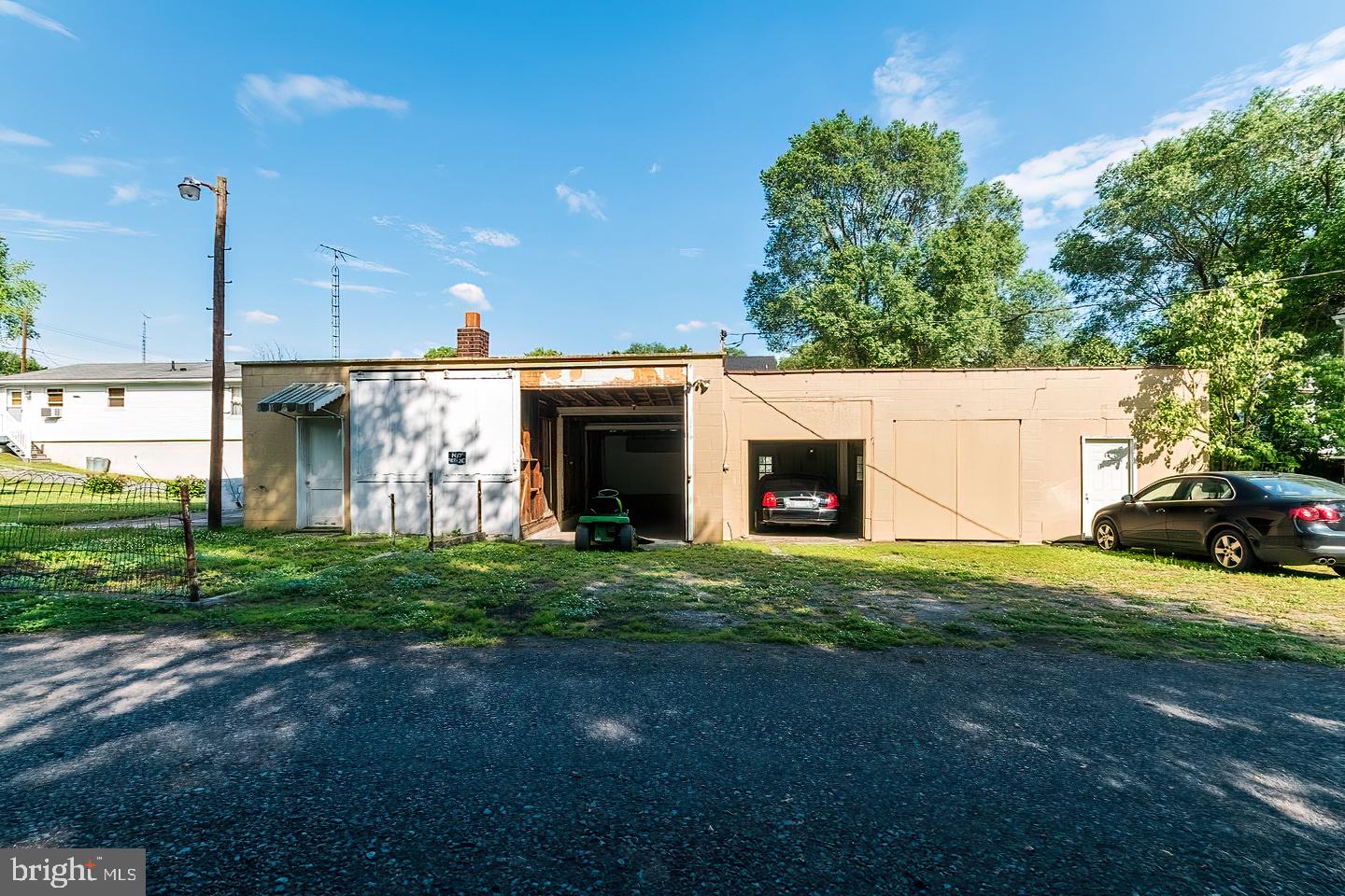 MARTINSBURG - Residential