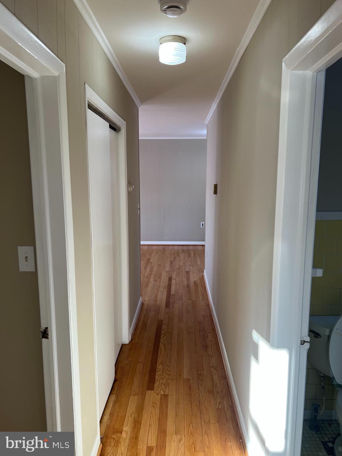 LYN GOLD MANOR - Residential