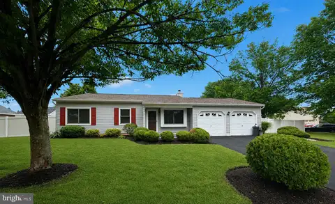 29 Hedgerow Drive, Fairless Hills, PA 19030 - #: PABU2125700