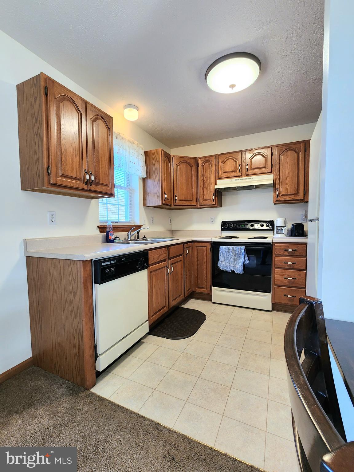 KNOBLEY ESTATES - Residential